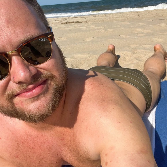 Meet your Posher, Justin - Picture 3 of 4